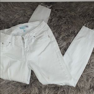 YMI WHITE jeans (stretchy)